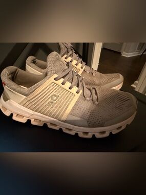 Cloudswift (light grey/glacier white)